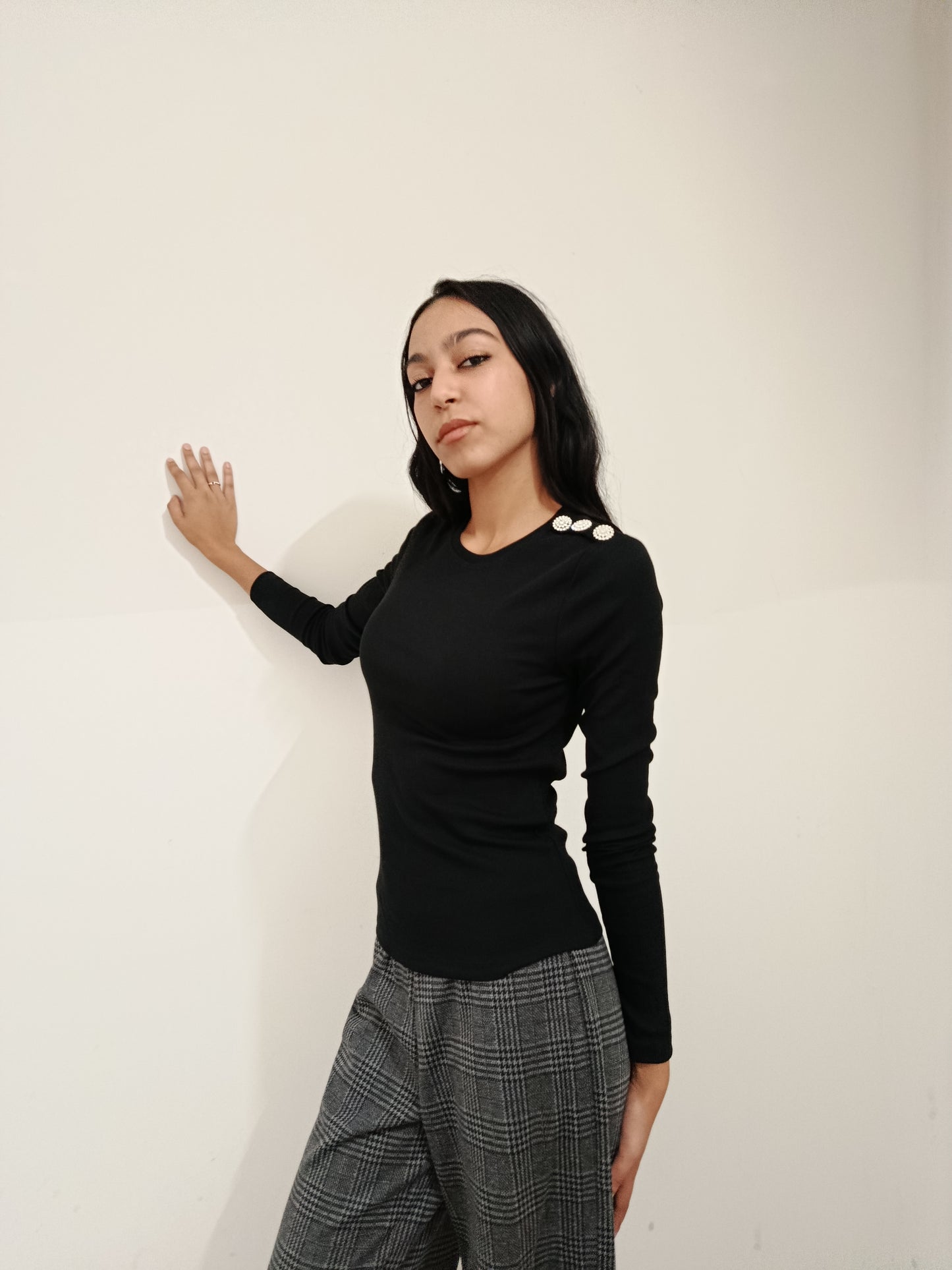 PULLOVER BOTTONE GIOIELLO ONLY