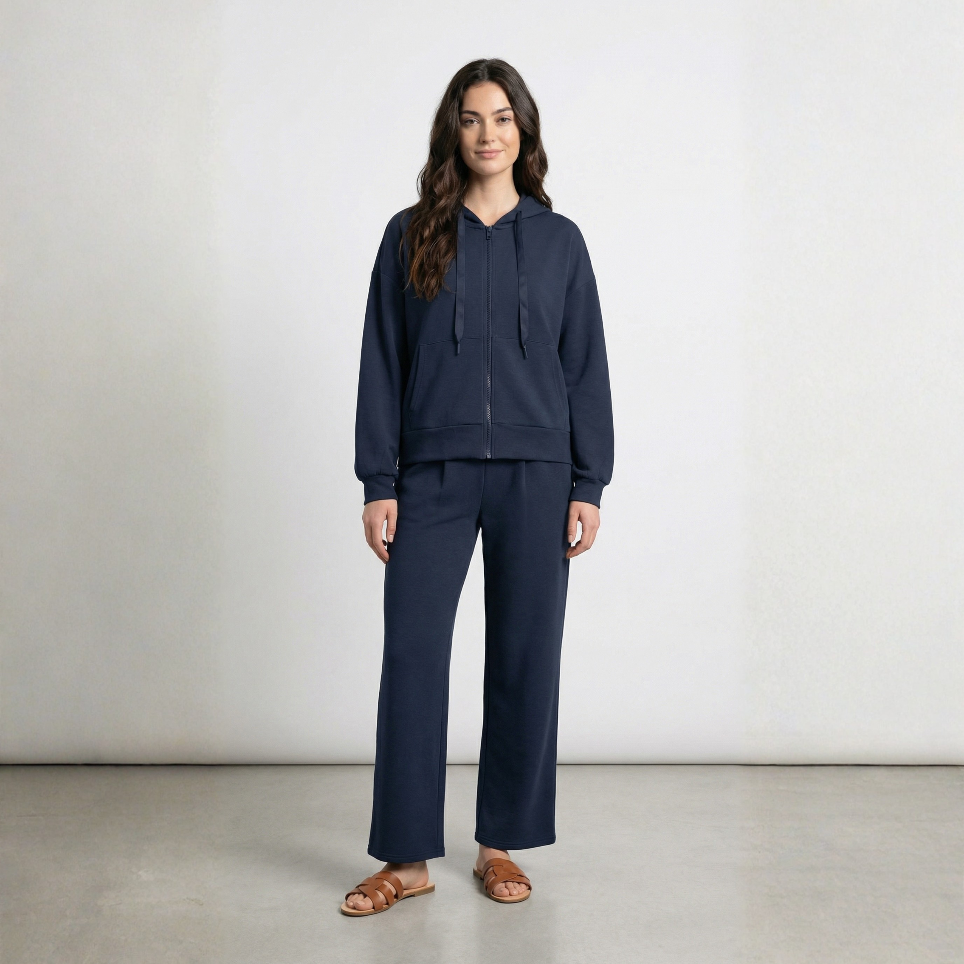 FELPA CROPPED CON CAPPUCCIO VERO MODA