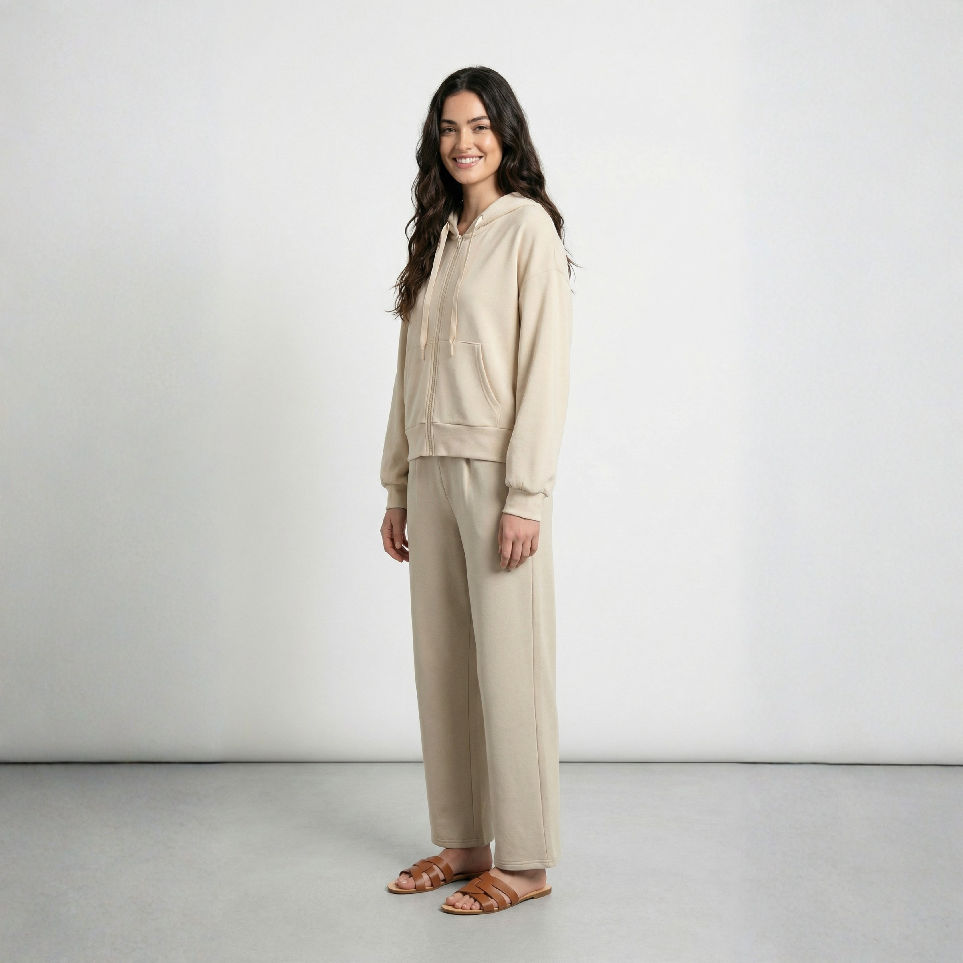 FELPA CROPPED CON CAPPUCCIO VERO MODA