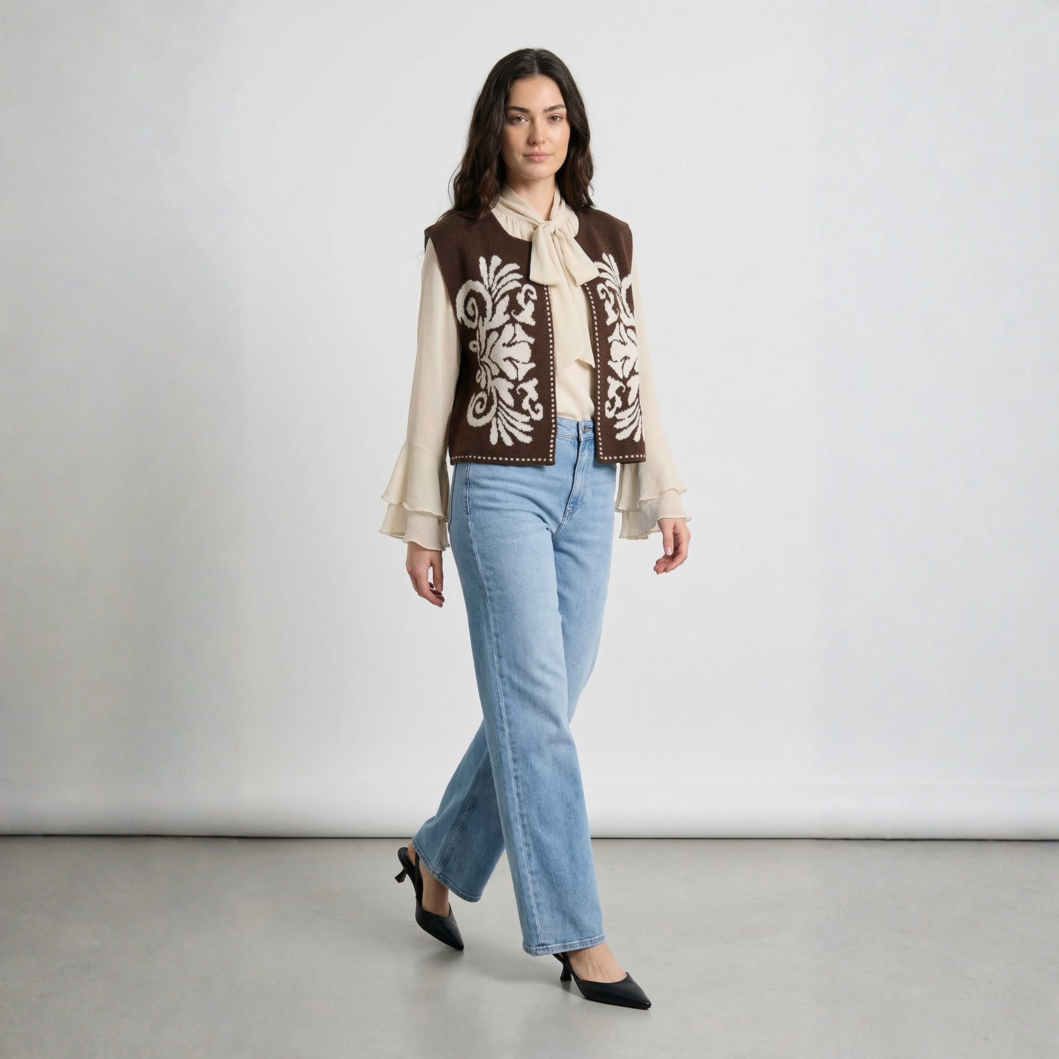 GILET CON RICAMO TWO WAY