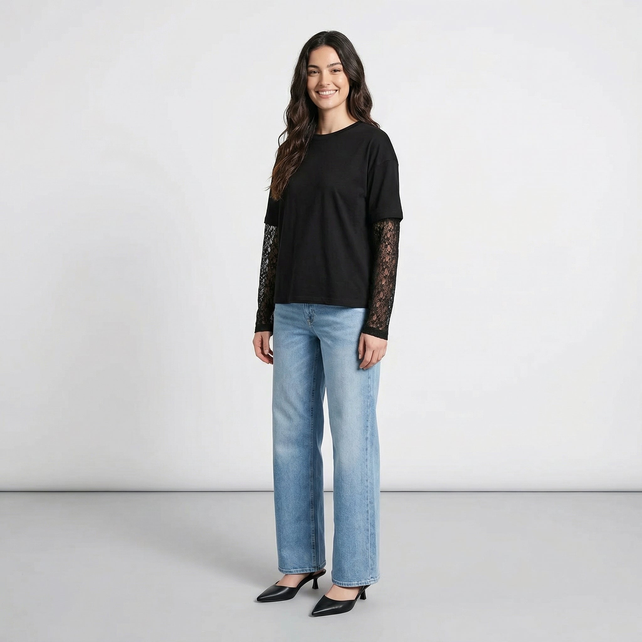 T-SHIRT MANICHE IN PIZZO TWO WAY