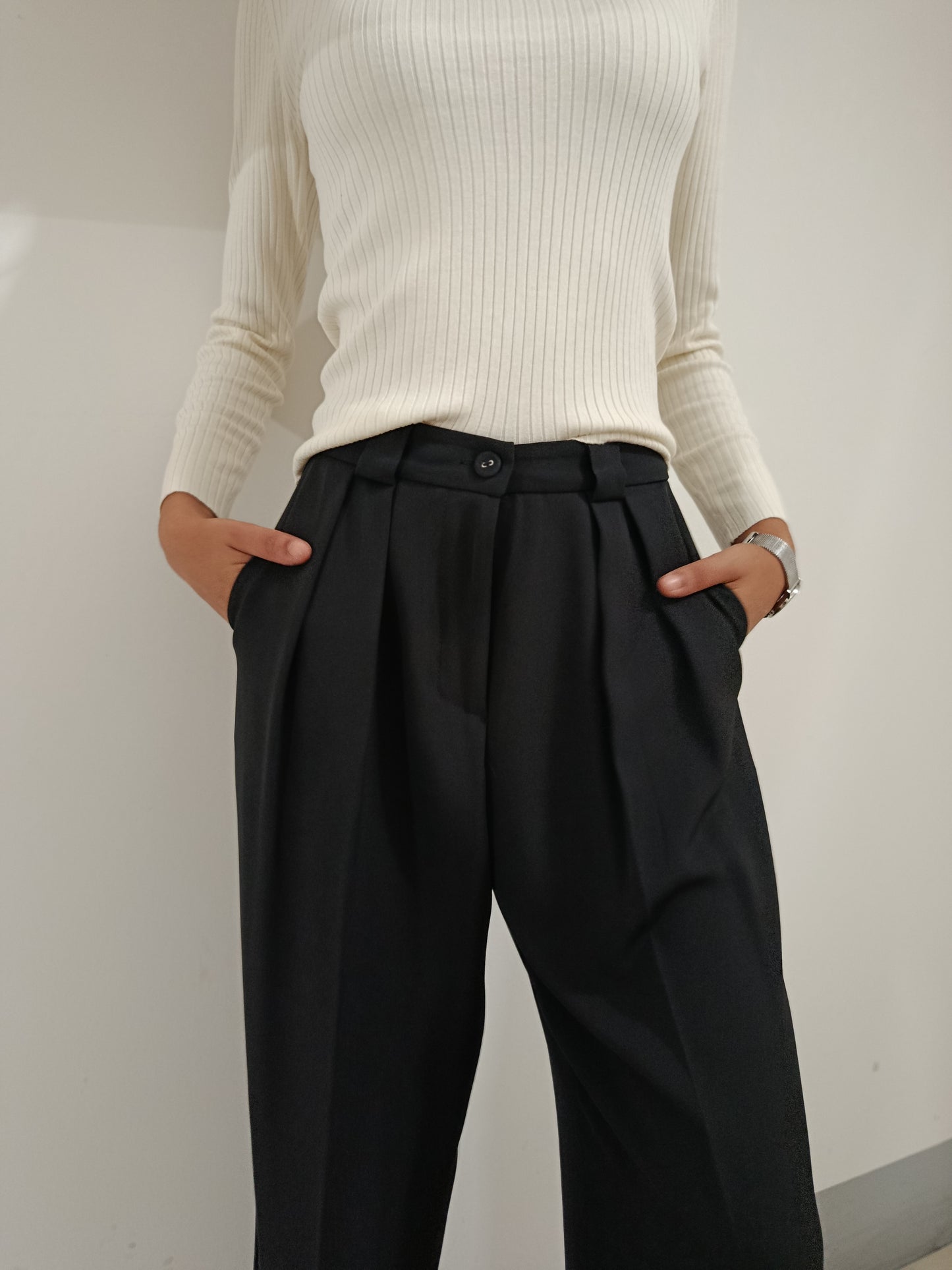 PANTALONE CON SPACCO FLUIDO TWO WAY