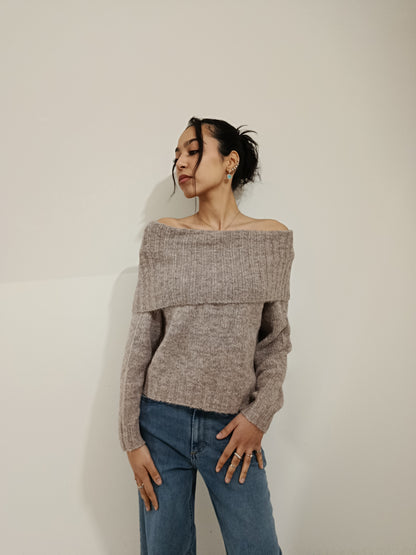 PULLOVER OFF SHOULDER ONLY