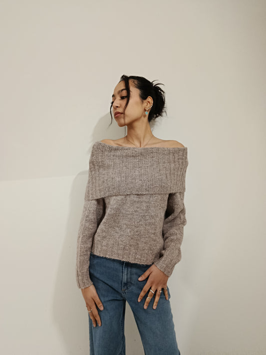 PULLOVER OFF SHOULDER ONLY